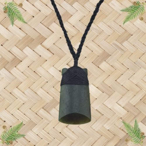 NZ Greenstone Toki Pendant - 44mm.