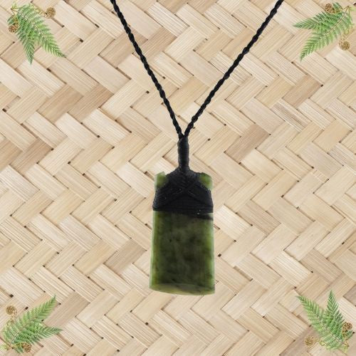 NZ Greenstone Toki Pendant - 46mm