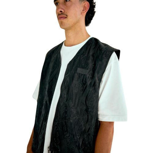 Māori Design Embossed Vest - Black - Large