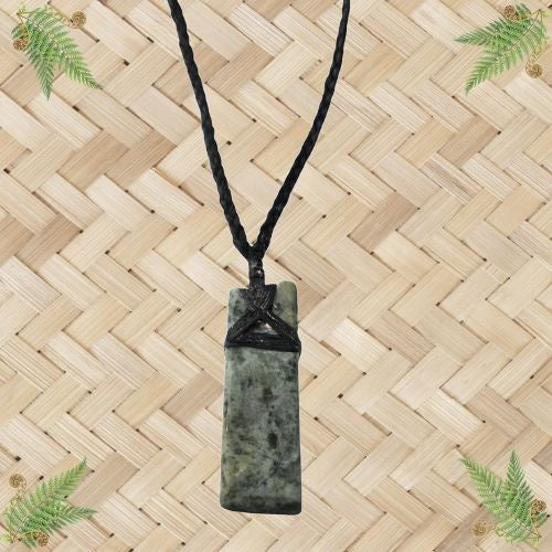 NZ Greenstone Toki Column Pendant - 58mm