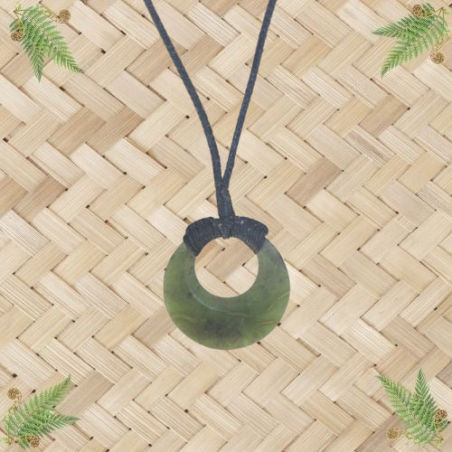 NZ Greenstone Porohita Disc Pendant - 30mm