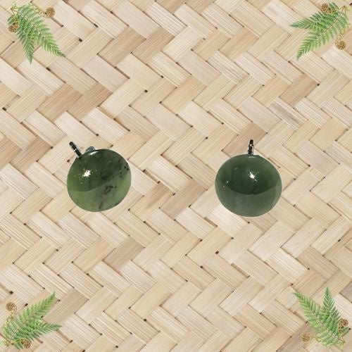 NZ Greenstone Round Stud Earrings - 10mm