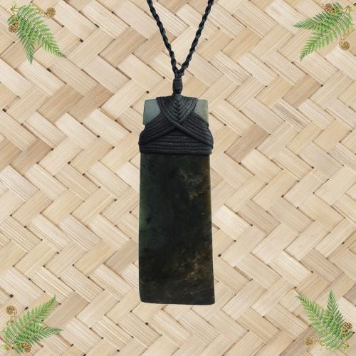 NZ Greenstone Curve Toki Pendant - 73mm