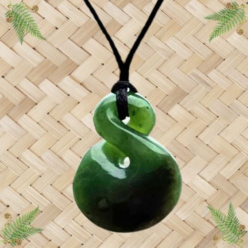 NZ Greenstone Twist Pendant - 30mm.