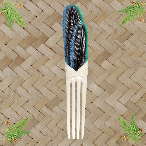 Tui Double Feather Bone Heru