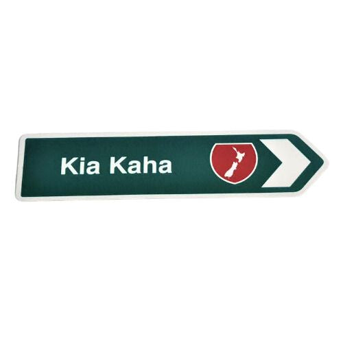 Kia Kaha Roadsign Magnet Green