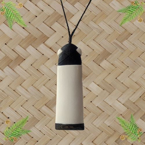 Bone Toki with Paua Pendant - 95mm