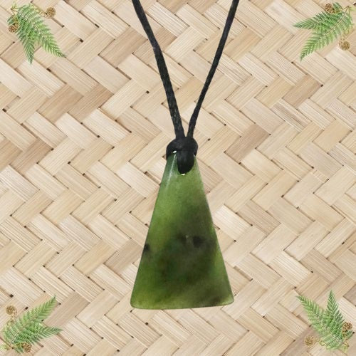 NZ Greenstone Wedge Pendant - 35mm