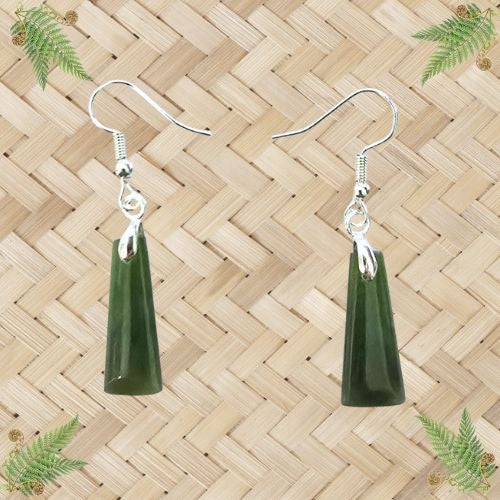 NZ Greenstone Toki Earrings - 20mm