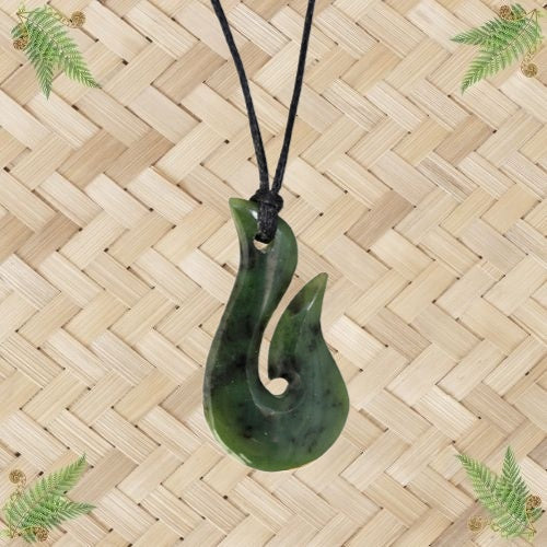 NZ Greenstone Hook Pendant - 45mm