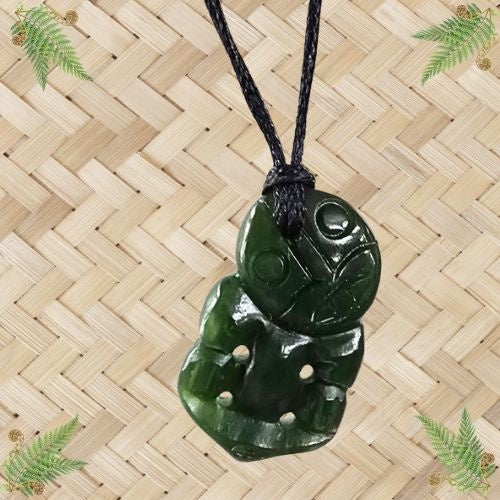 NZ Greenstone Tiki Pendant - 30mm