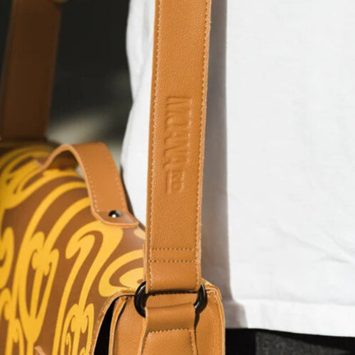 River Jayden Hine-ahu-one High School Bag - Tan