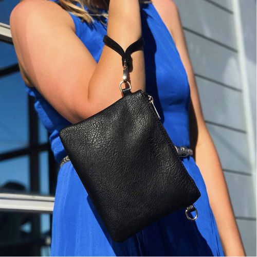 Miriama Grace-Smith The Viaduct Clutch - Black