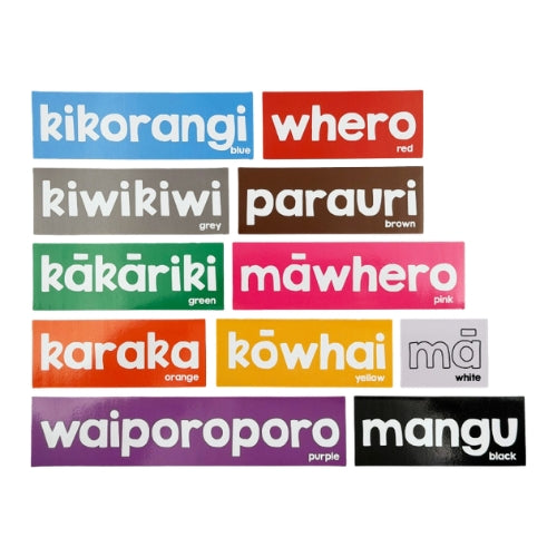 Magnetic Colours in Te Reo Māori