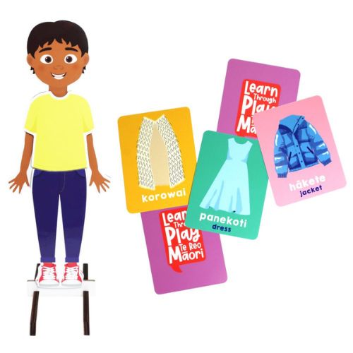 Kākahuria Māori Magnetic Dress Up