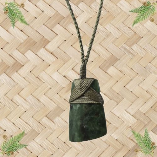 NZ Greenstone Toki Pendant - 41mm
