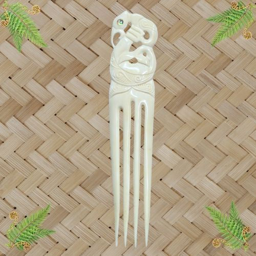 Manaia Engraved Bone Heru - 210mm