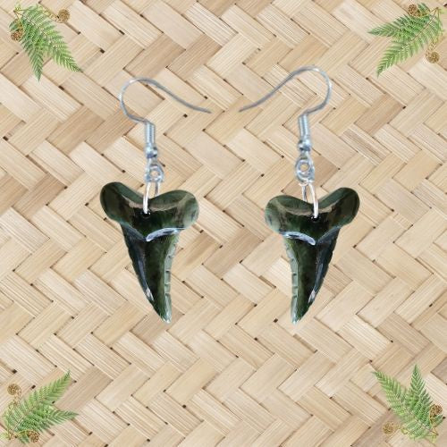 NZ Greenstone Shark Tooth Earrings with Notches - 35mm
