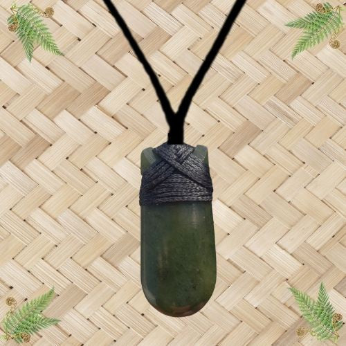 NZ Greenstone Toki Pendant - 45mm