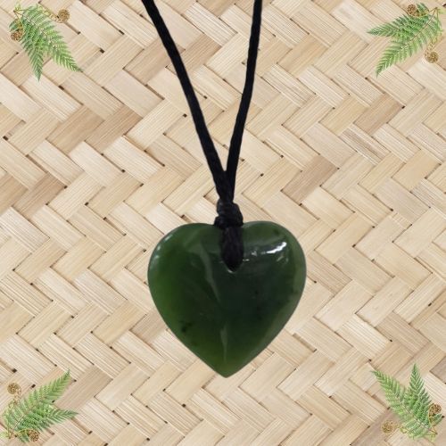NZ Greenstone Heart Pendant - 25mm