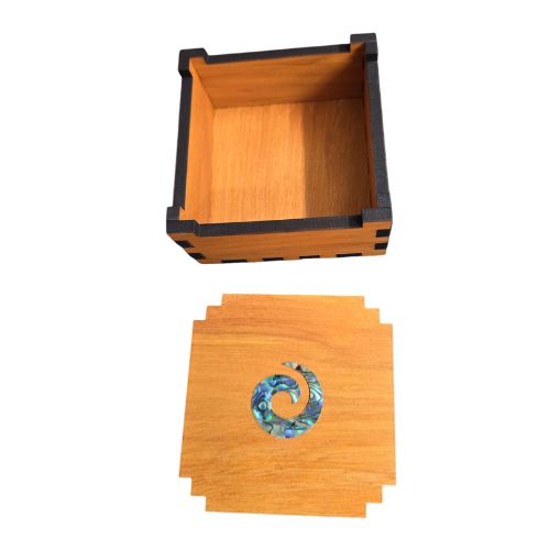 Rimu Veneer Giftbox with Paua Koru