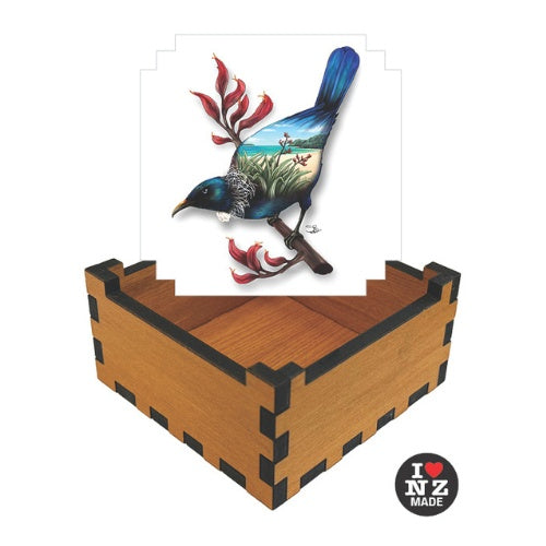 Sophie Blokker Rimu Veneer Giftbox with Acrylic Lid - Tui 2