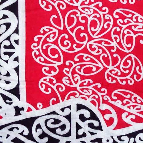 Sarong Kowhaiwhai Bold Print - Black, Red & White