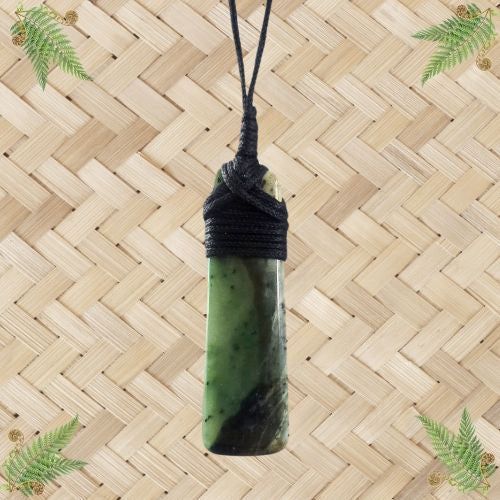 NZ Greenstone Toki Pendant - 78mm