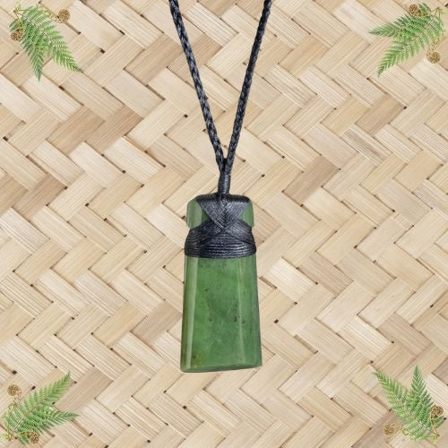 NZ Greenstone Toki Pendant - 65mm
