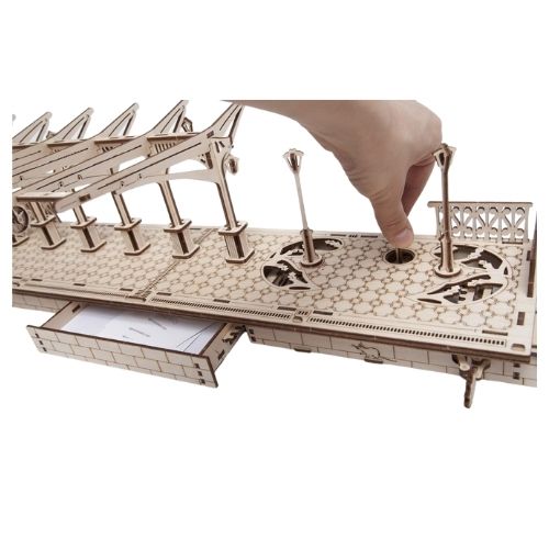 UGears Railway Platform