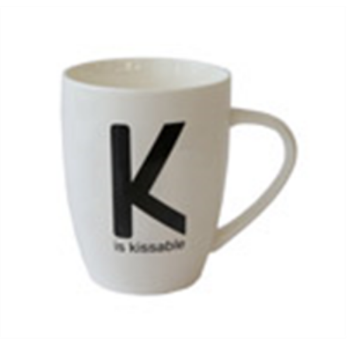 Mug 'K is Kissable'
